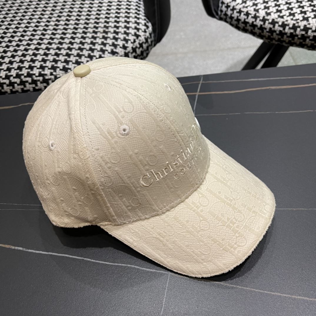 Christian Dior Caps